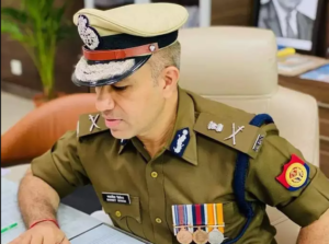 Navneet Sikera: Wife, IPS, Story, Current Posting & Biography