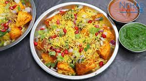 Holi special Irresistible Crispy Aloo Chaat Recipe: A Flavor Explosion on Your Plate